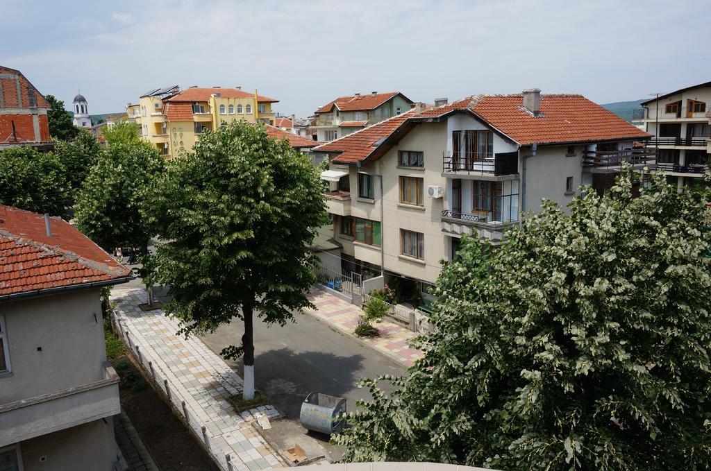 Lilia 2 Family Hotel Primorsko Exterior foto